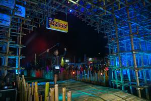 BIB: 1104
                            <button type="button" onclick="openModal(19203292)" class="btn btn-primary btn-sm float-right btn-popup" data-toggle="modal" data-target=".modal-high-quality">
                        <i class="fas fa-shopping-cart"></i> Add to Cart
                    </button>
                                            <button type="button" onclick="isThisMe(19203292, true)" class="btn btn-success btn-sm float-right btn-popup btn-isme hidden" data-toggle="tooltip" data-placement="bottom" title="นี่คือรูปของคุณใช่ไหม คลิกที่นี่เพื่อเอาเข้าอัลบั้ม">
                        <i class="fas fa-plus"></i> Add to album
                    </button>
                    <button type="button" onclick="isThisMe(19203292, false)" class="btn btn-warning btn-sm float-right btn-popup btn-isnotme hidden">
                        <i class="fas fa-ban"></i> Remove from album
                    </button>